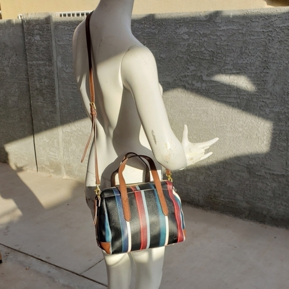 FOSSIL SYDNEY‎ SATCHEL - Picture 2 of 9